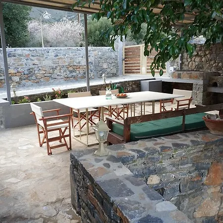 Maria Villa